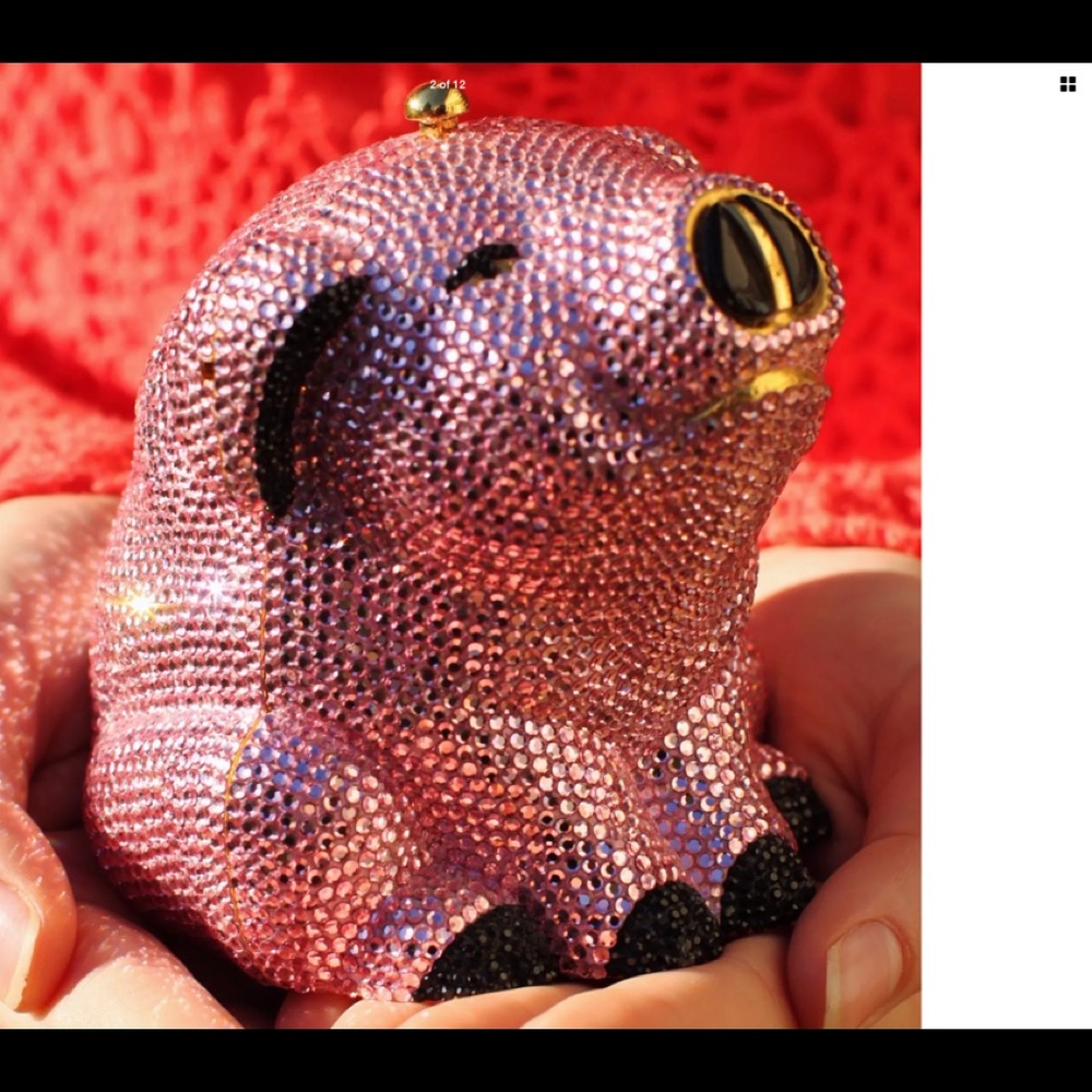 JUDITH LEIBER  ICONIC PIG